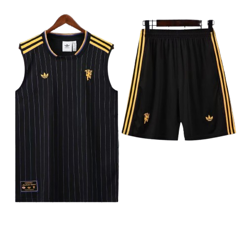 Conjunto de Entrenamiento AS Roma 2025/26 | Red