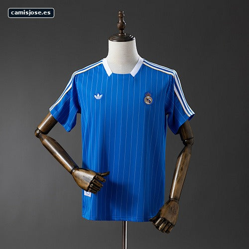 Real Madrid 25/26 estilo retro - camiseta azul S-XXL