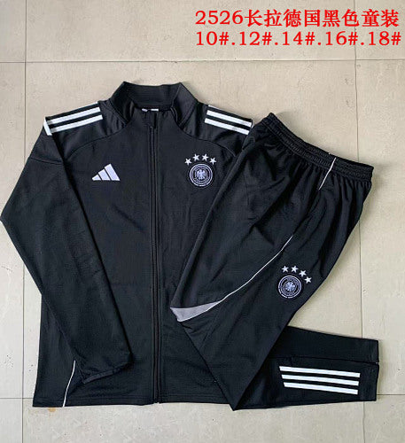 25-26 Infantil Conjunto de entrenamiento con cremallera completa Alemania
