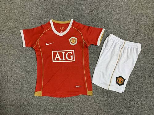 06-07 Retro Infantil Manchester United