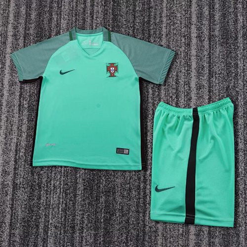 2016 Retro Infantil Portugal Visitante
