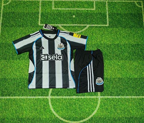 25-26 Infantil Newcastle United Local