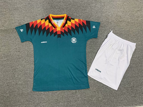 94 Retro Visitante Infantil Alemania