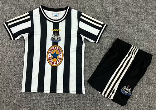 97-99 Infantil Newcastle United Local