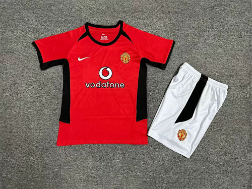 02-04 Retro Infantil Manchester United