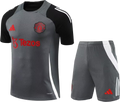 Conjuntos de Entrenamiento Manchester United 2025/26 | Grey