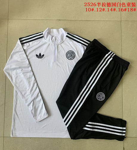 25-26 Infantil Conjunto de entrenamiento con media cremallera Alemania 125 （ ）