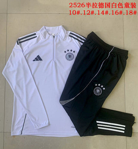 25-26 Infantil Conjunto de entrenamiento con media cremallera Alemania （ ）
