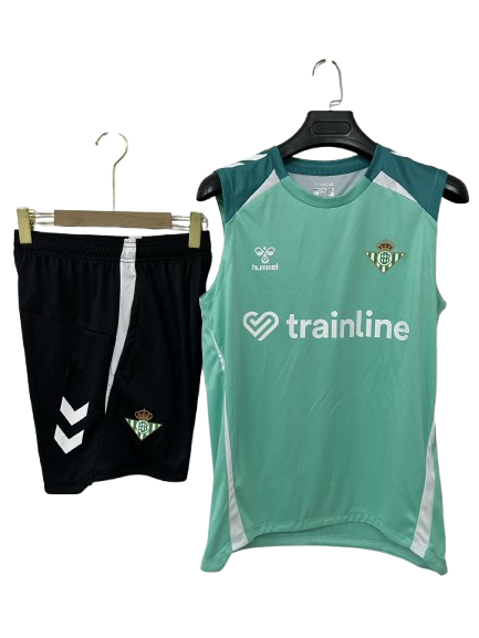 Conjunto de Entrenamiento Real Betis Balompié 2025/26 | Verde