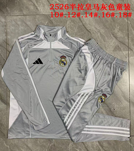 25-26 Infantil Real Madrid Conjunto de entrenamiento con media cremallera