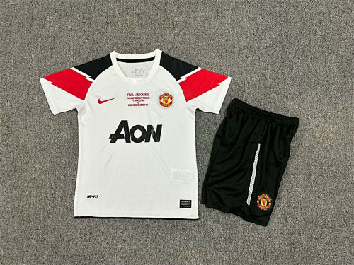 10-11 Retro Infantil Manchester United 2