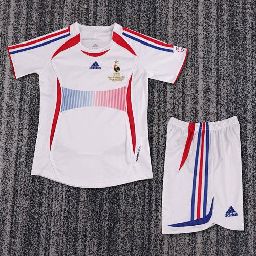2006 Retro Infantil Francia Visitante