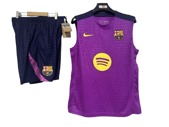 Conjunto de Entrenamiento FC Barcelona 2025/26 | Local